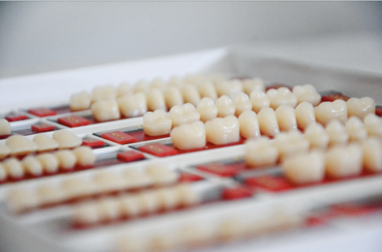 【歯を白くする方法】