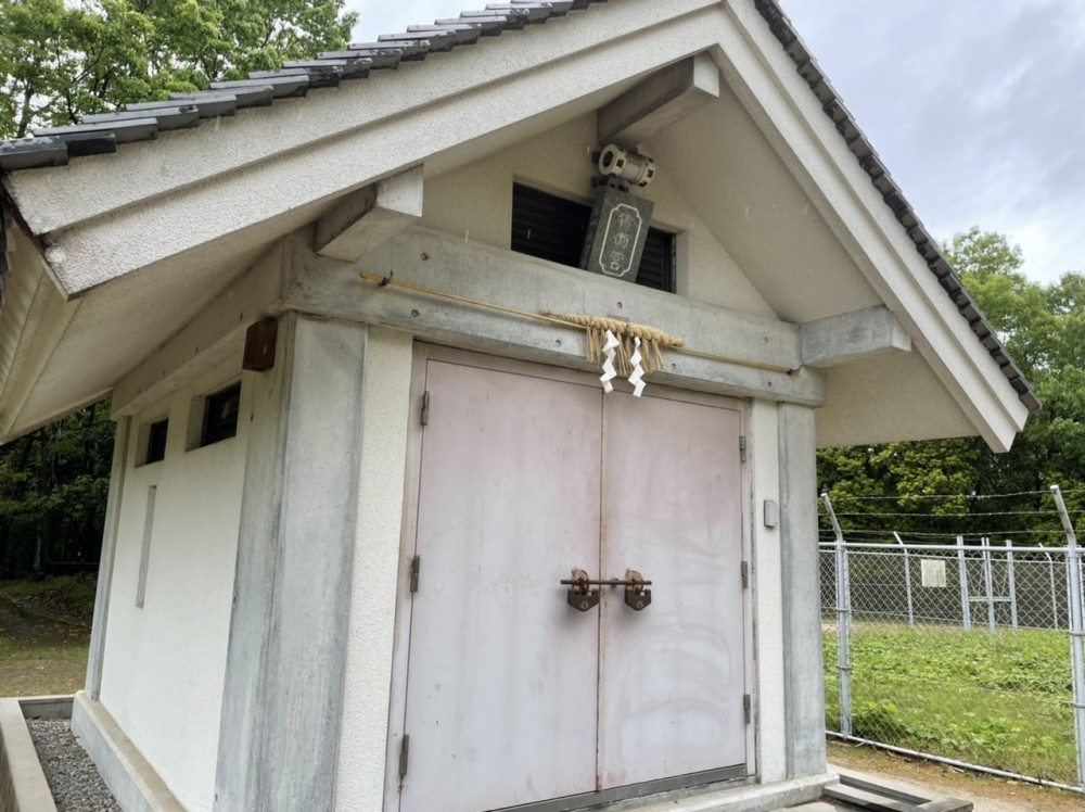 謎の石【旋帯文石(せんたいもんせき)】