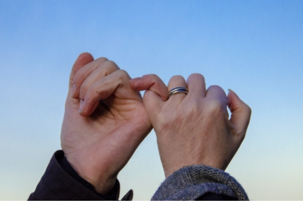 日本語考察【ちぎる(契る)】