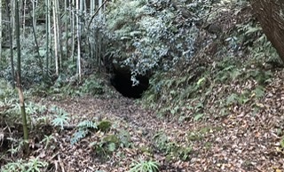 神戸の洞窟その①【堂屋敷洞窟】